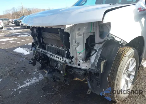 2021 Chevrolet Silverado 1500 4Wd Short Bed Ltz z USA, uszkodzony, nr VIN 1GCUYGET1MZ112040